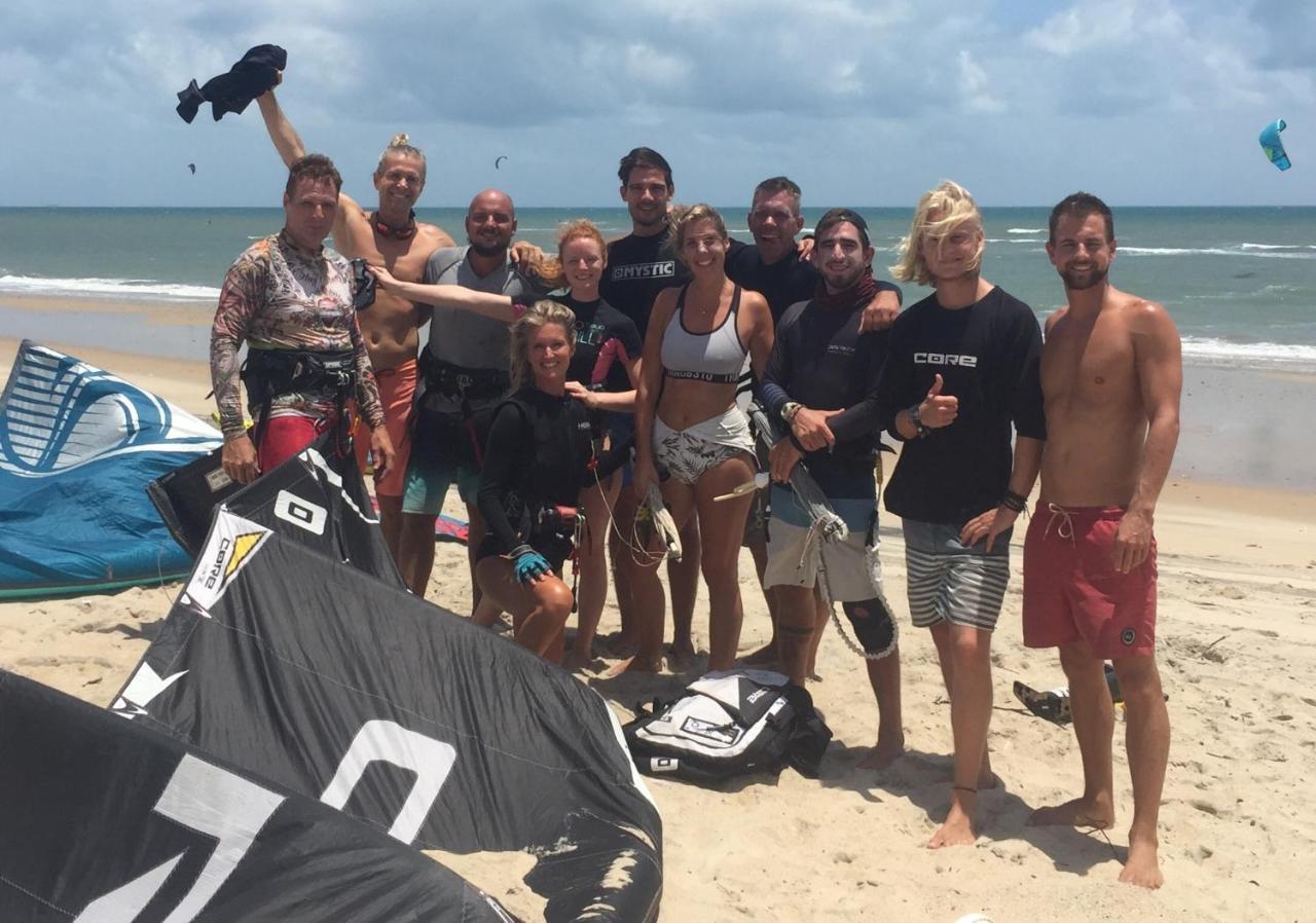 Bada Hostel & Kite School Cumbuco Esterno foto